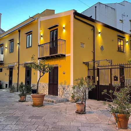 Case Vacanze Donna Ina Palermo Buitenkant foto